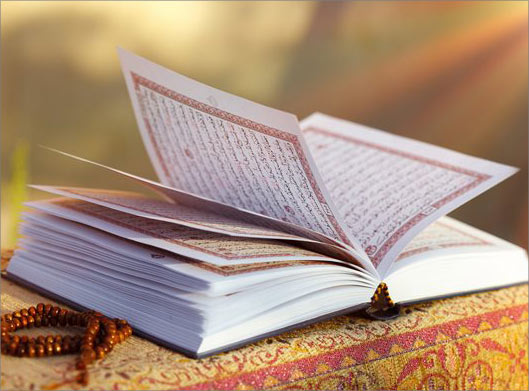 دانلود عکس با کیفیت از قرآن باز شده و تسبیح