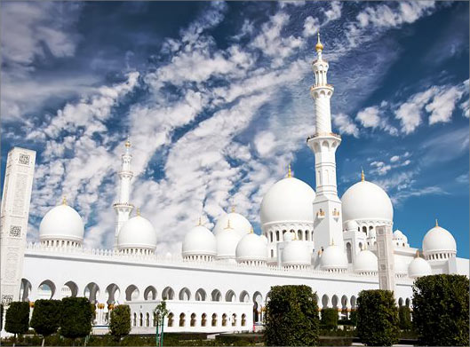تصویر با کیفیت از نمای بیرونی ساختمان مسجد شیخ زاید دبی