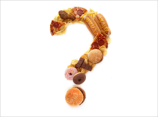 دانلود عکس با کیفیت از علامت سوال با ترکیب فست فودها شامل همبرگر ، شیرینی ها ، هات داگ ، پیتزا و ...
