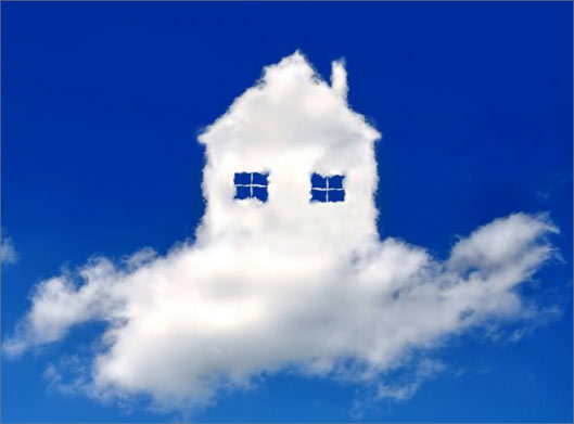عکس با کیفیت از خانه ابری در آسمان آبی
