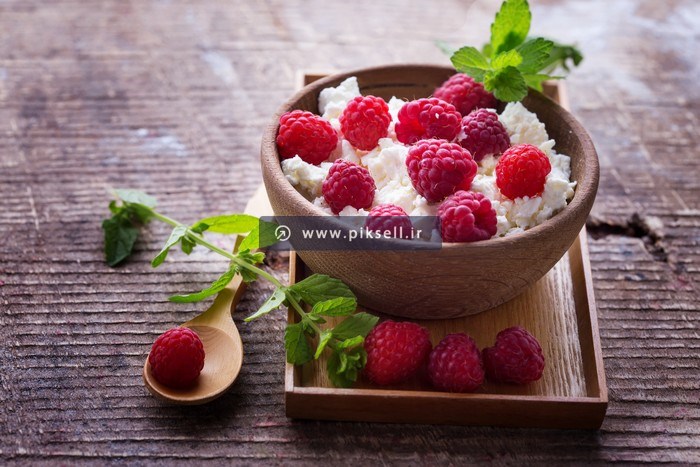 دانلود تصویر باکیفیت با موضوع شاتوت و پنیر و سبزی