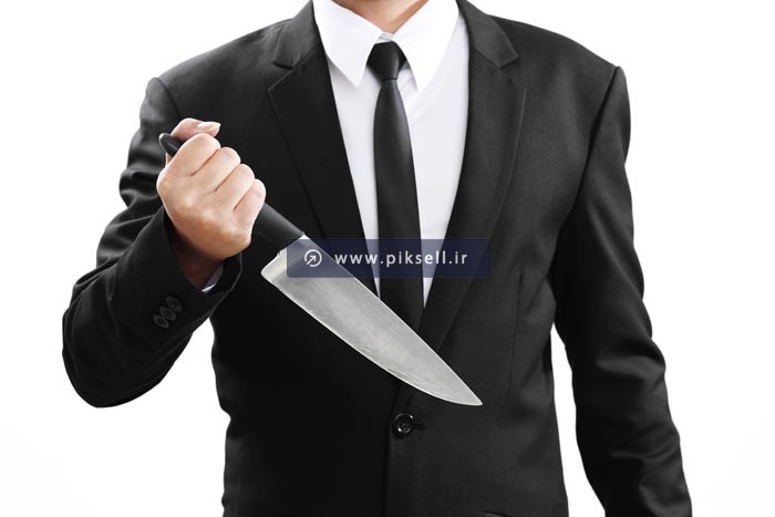 دانلود عکس با کیفیت  چاقو در دست مرد کارمند