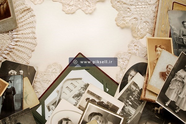 تصویر با کیفیت از فریم های عکس قدیمی و المان های vintage سنتی با فرمت jpg