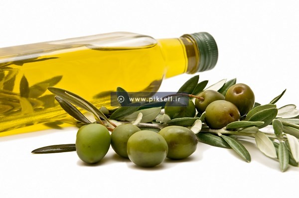 دانلود عکس با کیفیت از شیشه روغن زیتون و زیتون های سبز
