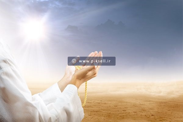 عکس با کیفیت از مناجات در بیابان (دعای باران)