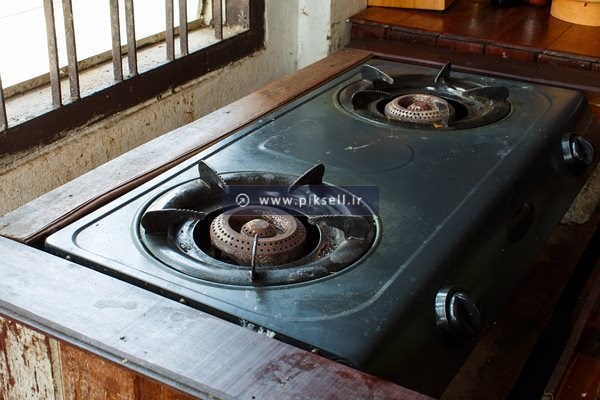 عکس با کیفیت از گاز قدیمی