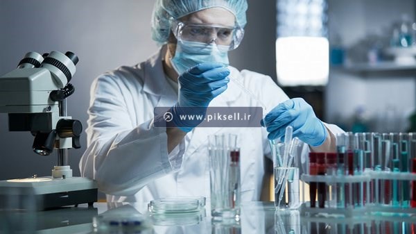 عکس با کیفیت از آزمایشگاه و تکنسین