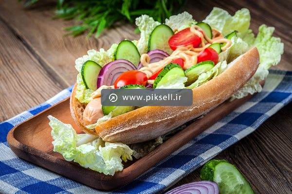 عکس با کیفیت از ساندویچ هات داگ