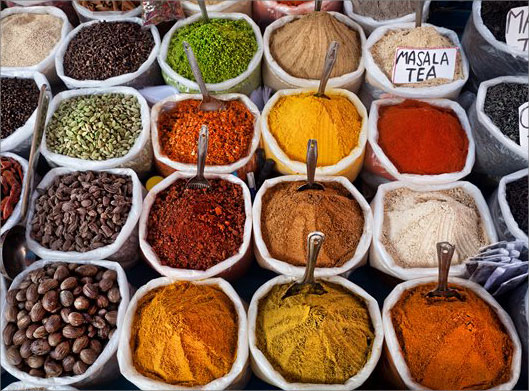 عکس با کیفیت از محصولات مغازه خشکبار فروشی