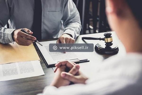 عکس با کیفیت از قاضی و دادگاه