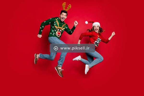 عکس با کیفیت از زن و مرد با لباس عید میلادی