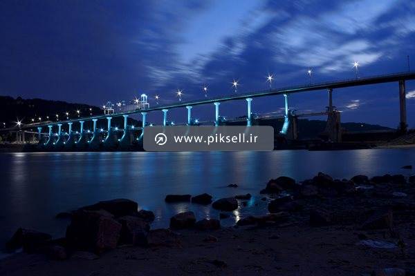 عکس با کیفیت از لوله ی انتقال گاز در شب