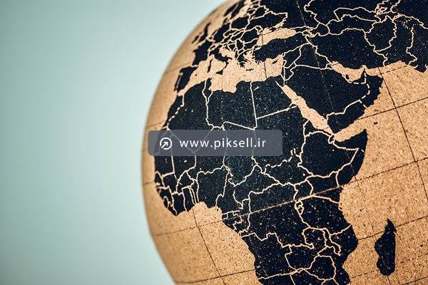 عکس با کیفیت از کره زمین مشکی
