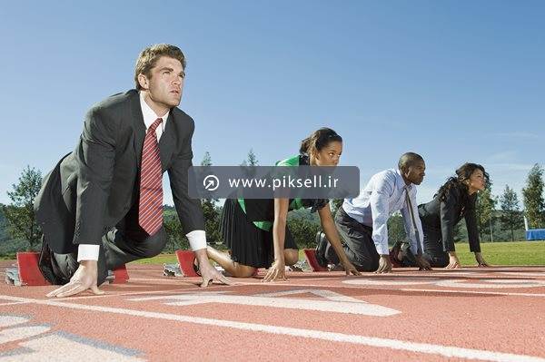 عکس با کیفیت از خط شروع مسابقه دومیدانی