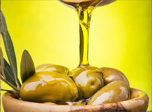 عکس با کیفیت از تولید روغن زیتون