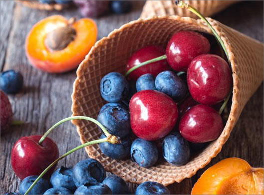 عکس با کیفیت از بلوبری و گیلاس