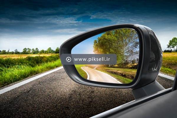 عکس با کیفیت از آیینه بغل ماشین