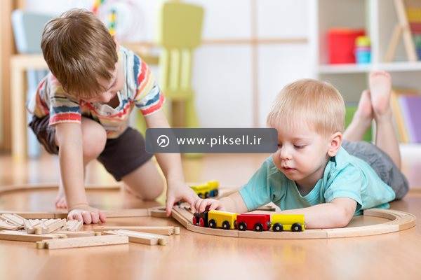 عکس با کیفیت از قطار بازی