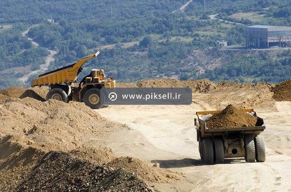 عکس با کیفیت از تخلیه نخاله های ساختمانی