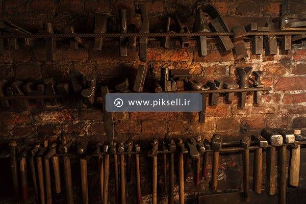 عکس با کیفیت از کارگاه ساخت چکش
