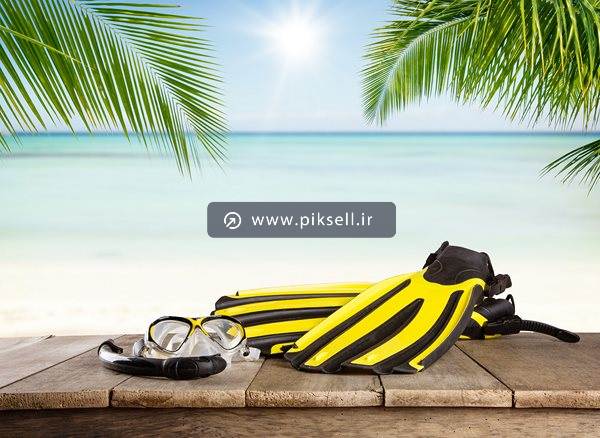 عکس با کیفیت از وسایل غواصی و ساحل و دریا