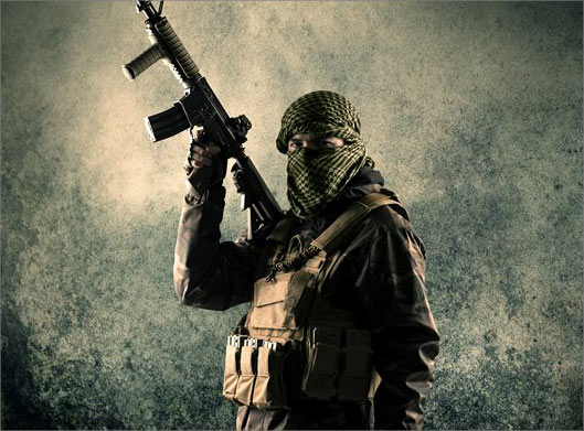 عکس با کیفیت از تروریست و اسلحه