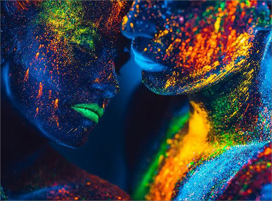 عکس با کیفیت از میکاپ با پودر شب رنگ