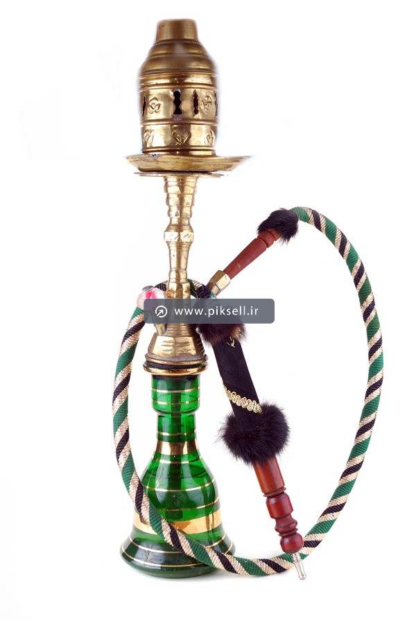 عکس با کیفیت از قلیان سبز ایرانی با پس زمینه سفید
