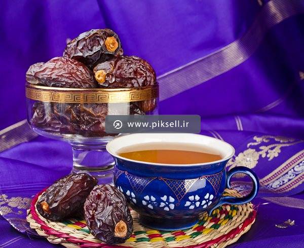 عکس با کیفیت از آبجوش و خرما برای افطار ماه رمضان