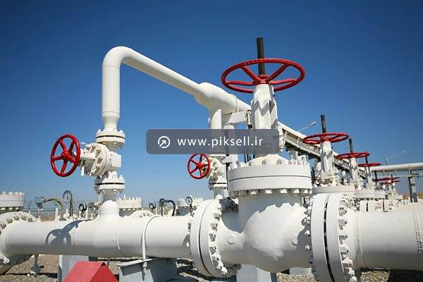 عکس با کیفیت از لوله های انتقال مایعات