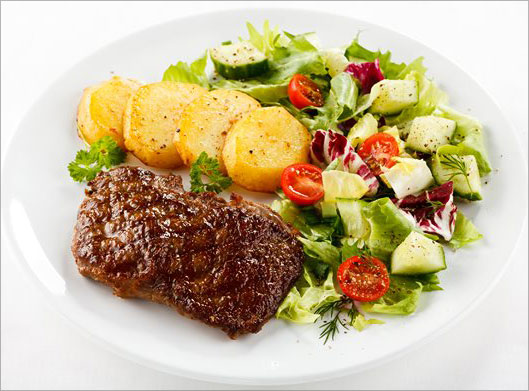 عکس با کیفیت از استیک و دورچین