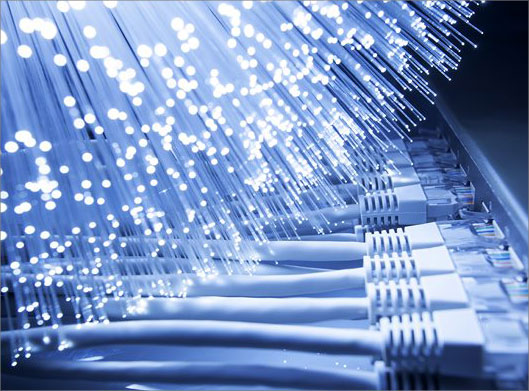عکس با کیفیت از کابل های فیبر نوری
