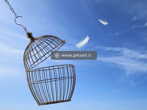 دانلود عکس با کیفیت از قفلس فلزی و آسمان آبی