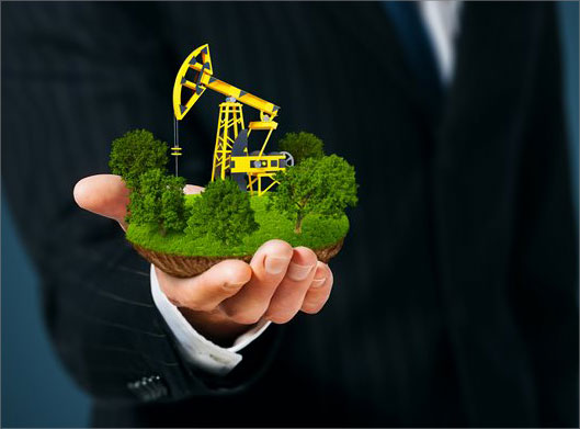 عکس با کیفیت از ماکت دستگاه حفاری نفت و چمن
