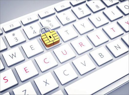 دانلود عکس با کیفیت از صفحه کیبورد و کلید قفل طلایی