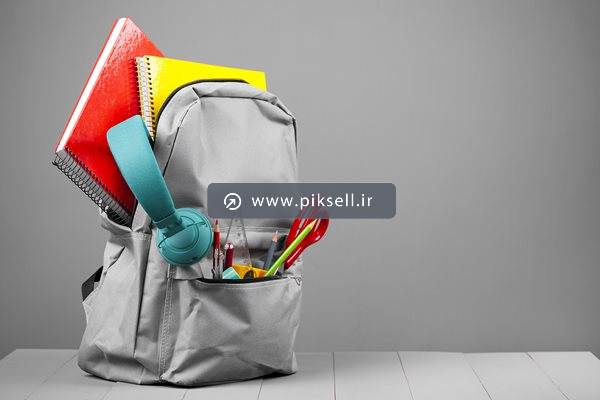 عکس با کیفیت از کیف مدرسه و لوازم درس و تحصیل