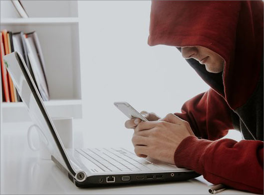 دانلود عکس با کیفیت از دزد و هکر گوشی و لپ تاپ