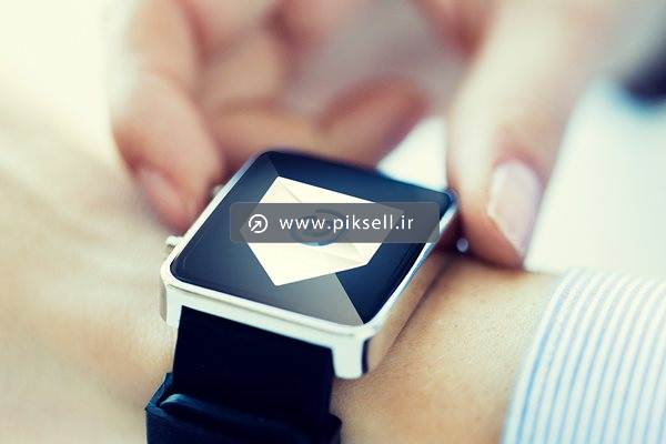 تصویر با کیفیت از دریافت ایمیل روی ساعت مچی هوشمند