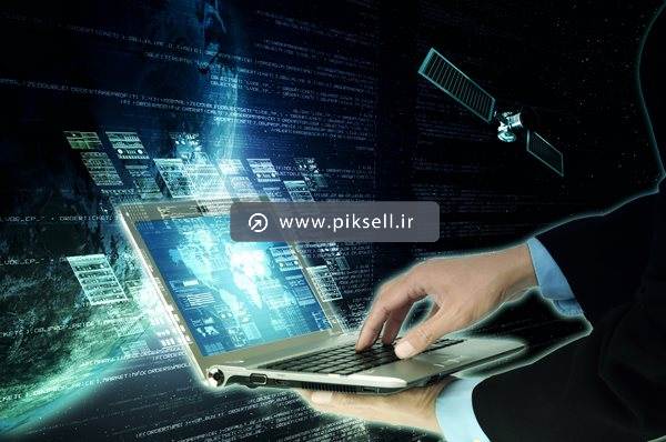 تصویر با کیفیت از کنترل فضا و ماهواره های فضایی با لپ تاپ و دنیای تکنولوژی