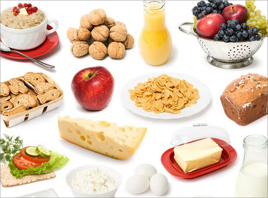دانلود عکس با کیفیت از غذاهای خوشمزه عصرانه یا صبحانه با بکگراندسفید