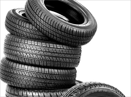دانلود عکس با کیفیت از تایرهای ماشین و حلقه های لاستیک