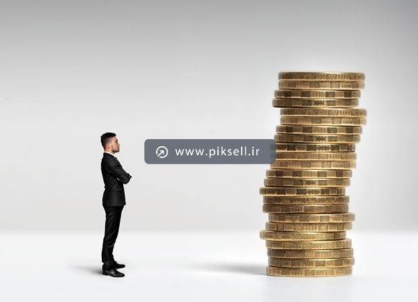 عکس با کیفیت از نگاه به سکه های طلایی